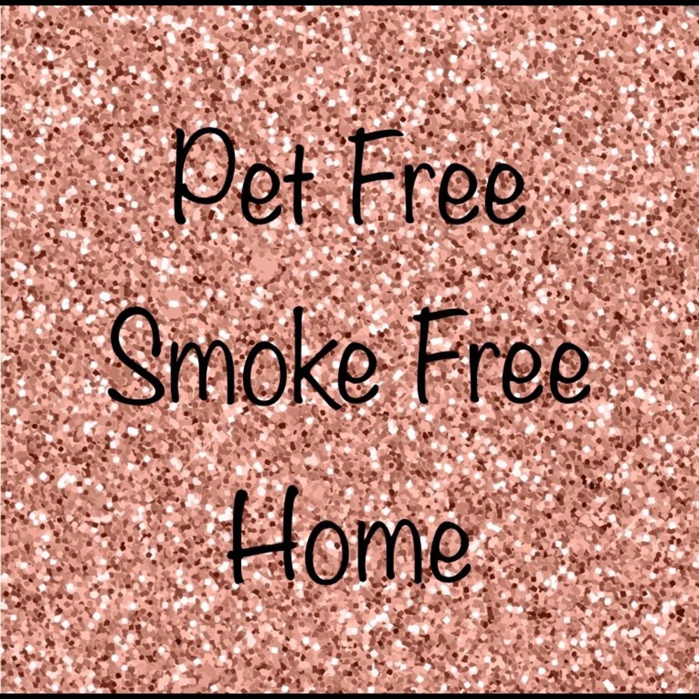 Pet Free/ Smoke Free Home